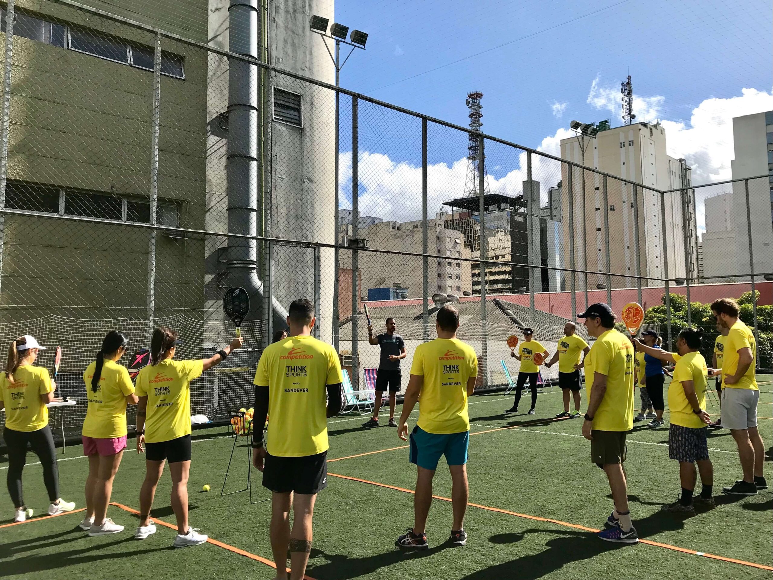 Aula de Beach Tennis em São Paulo